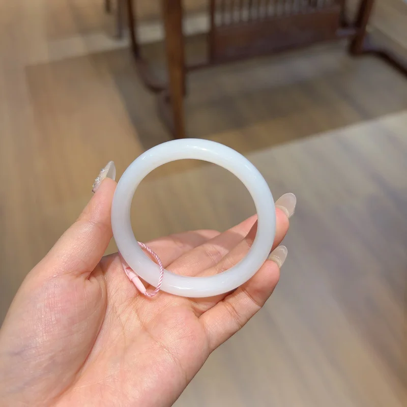 Hotan Jade White Bracelet Is Smooth Lustrous, With A Full Texture, Fashionable And Versatile
