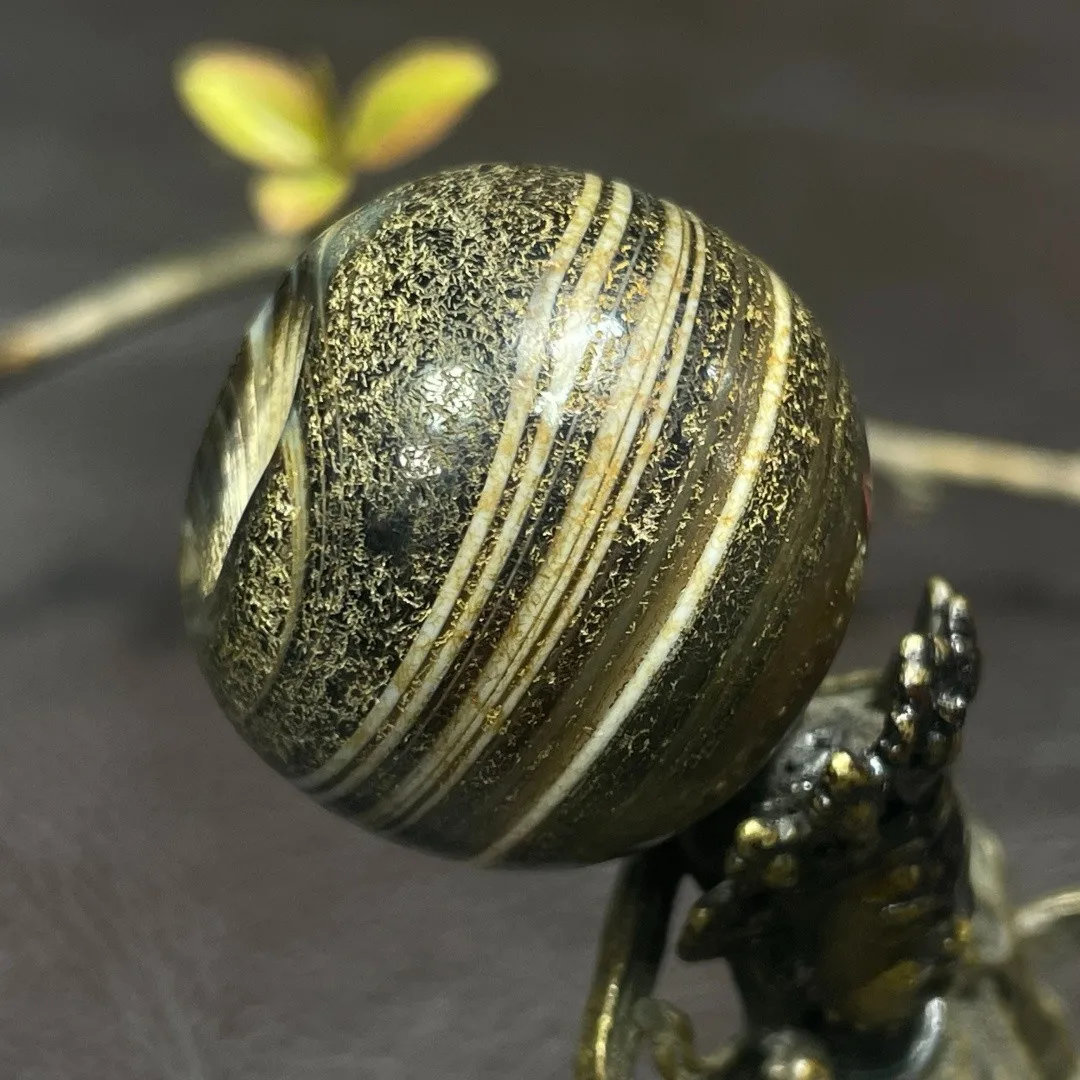 Tibetan Nepalese Himalayan Bead Ancient agate Old Dzi Talisman eye Bead Amulet