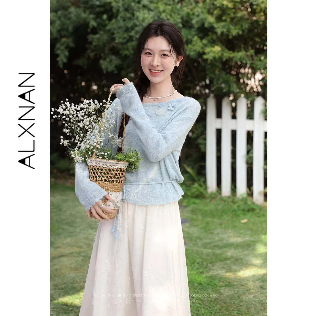 

ALXNAN Women's Pullover Spring Blue Floral Long Sleeve Loose-fit Casual Knitted Tops 2026 Elegant Fashion Female Knitwear L62027
