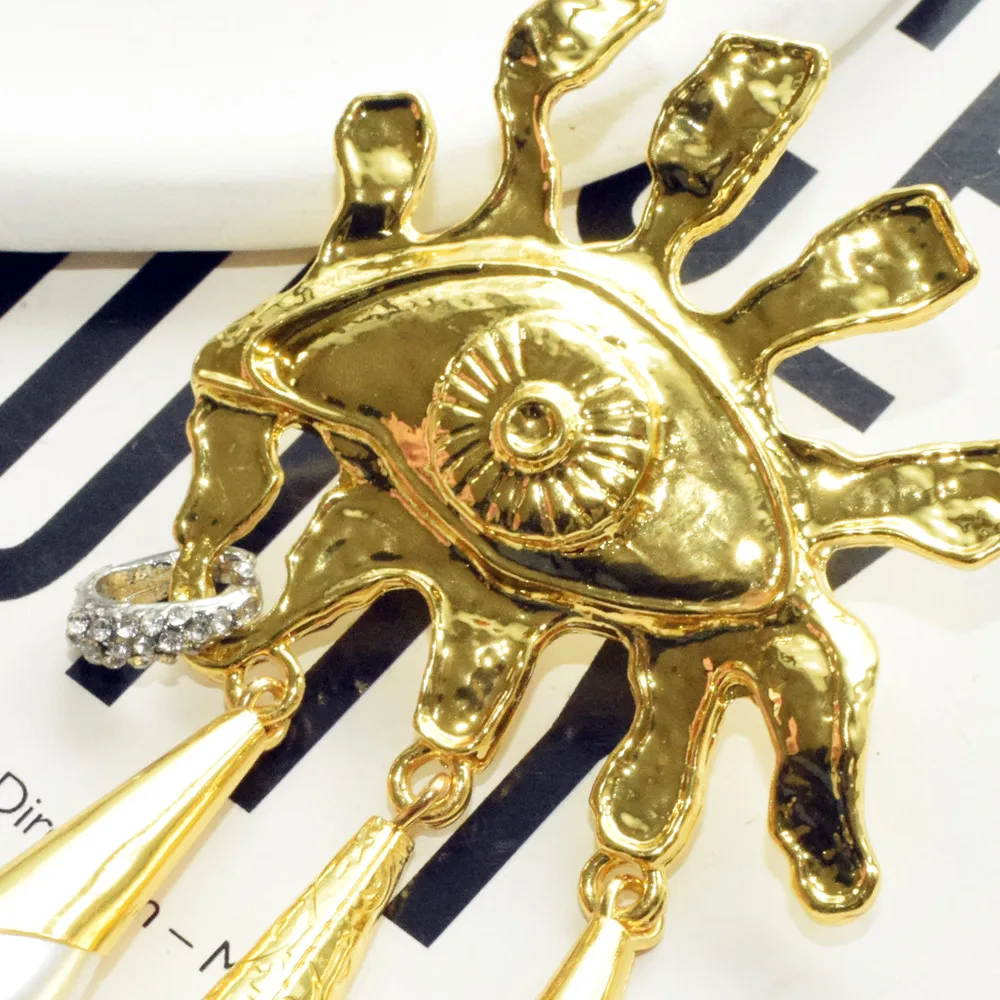 Vintage Ethnische Metalllegierung Vergoldete Augen Baumeln Ohrringe Für Frauen Schmuck Modenschau Aussage Ohrringe Zubehör – Detail 7