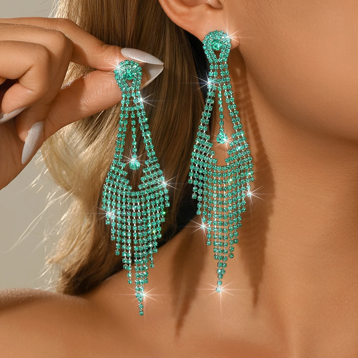 Luxury Water Drop Green Crystal Long Tassel Earrings Ball Annual Meeting Heavy Industry Jewelry
