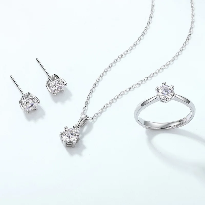 

Fashion 18K Gold PT950 Platinum Silver Plated 7-layer Gold Earrings, Women's Classic Six Claw Moissanite Inlaid Earrings