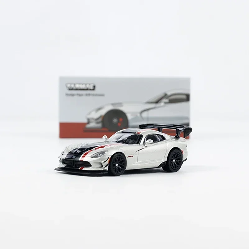 

Tarmac Works 1:64 Model Car Dodge Viper ACR Extreme Alloy Die-Cast Vehicle - Silver Metallic Collection