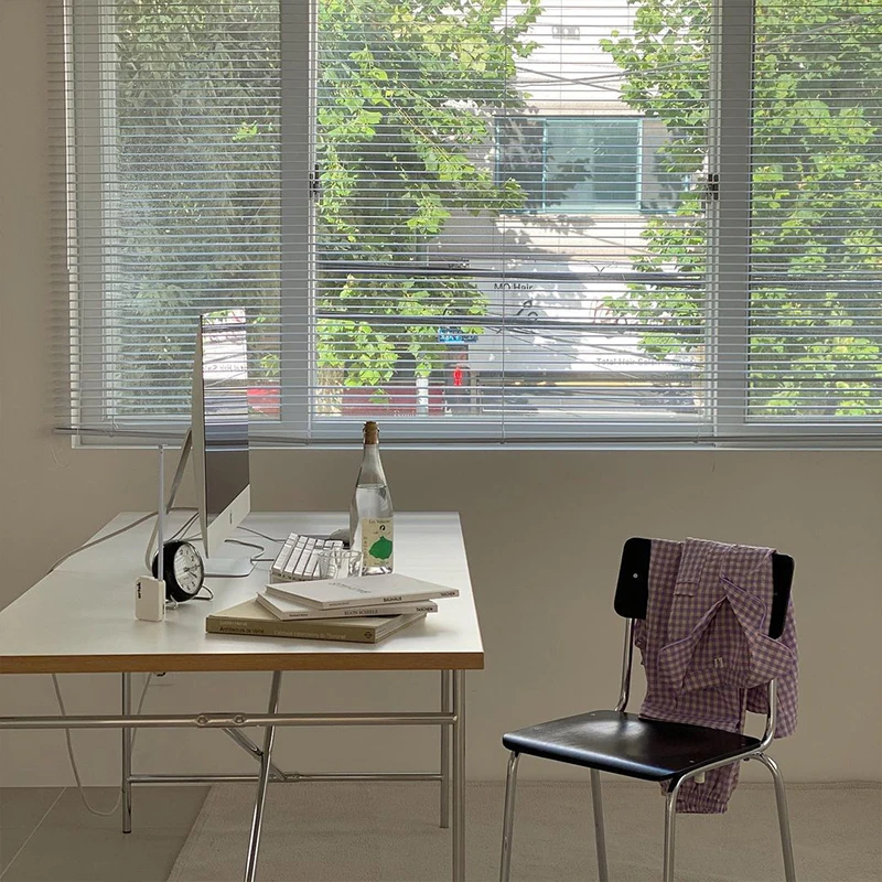 Escritorio minimalista Medieval rectangular de acero inoxidable