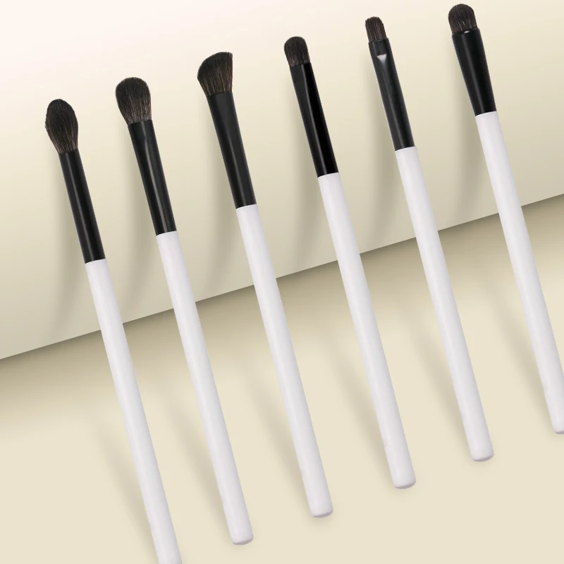 Ensemble de pinceaux de maquillage blancs, 13 pièces, fond de teint, correcteur, poudre, fard à paupières, Blush, mélange, outil de beauté cosmétique pour le visage, avec sac