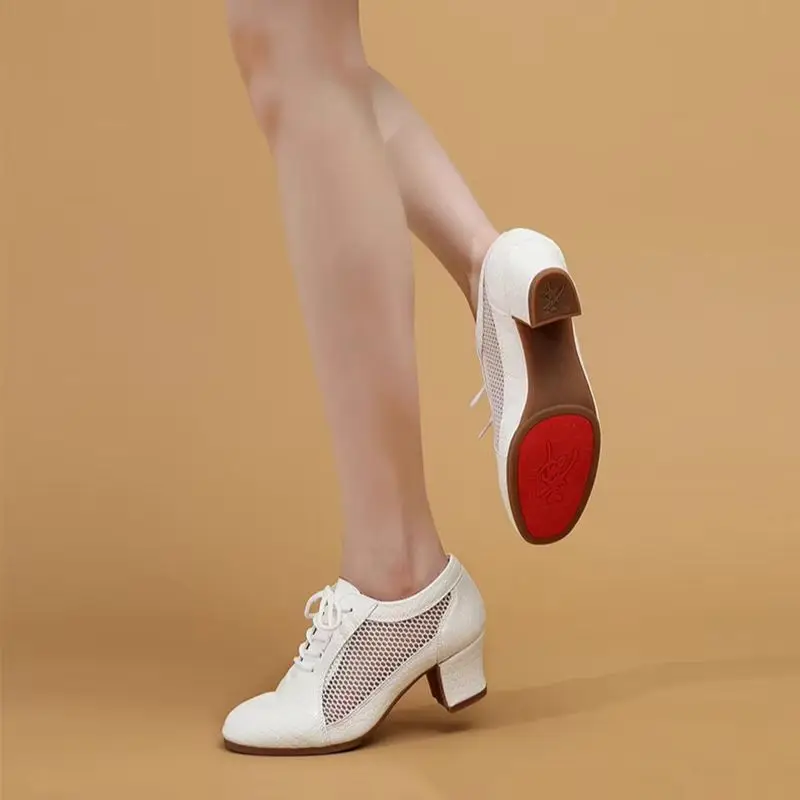 White Snake Pattern Breathable Mesh Latin Dance Shoes Women 5Cm Heel Soft Sole Anti Slip Wear-Resistant Modern Dance Shoes