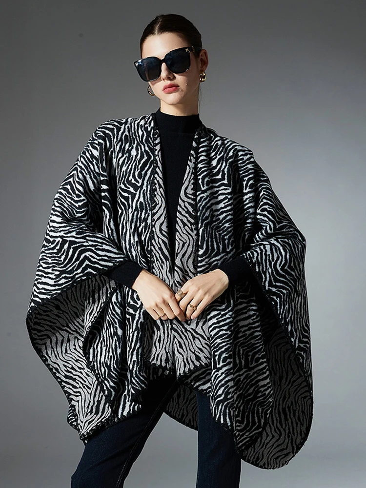 

Winter Scarf Women Lady Layers Poncho Elegant Luxury Zebra Stripes Wrap Shawl Scarve Capa Para Mujer Fashion Coat Men Male New