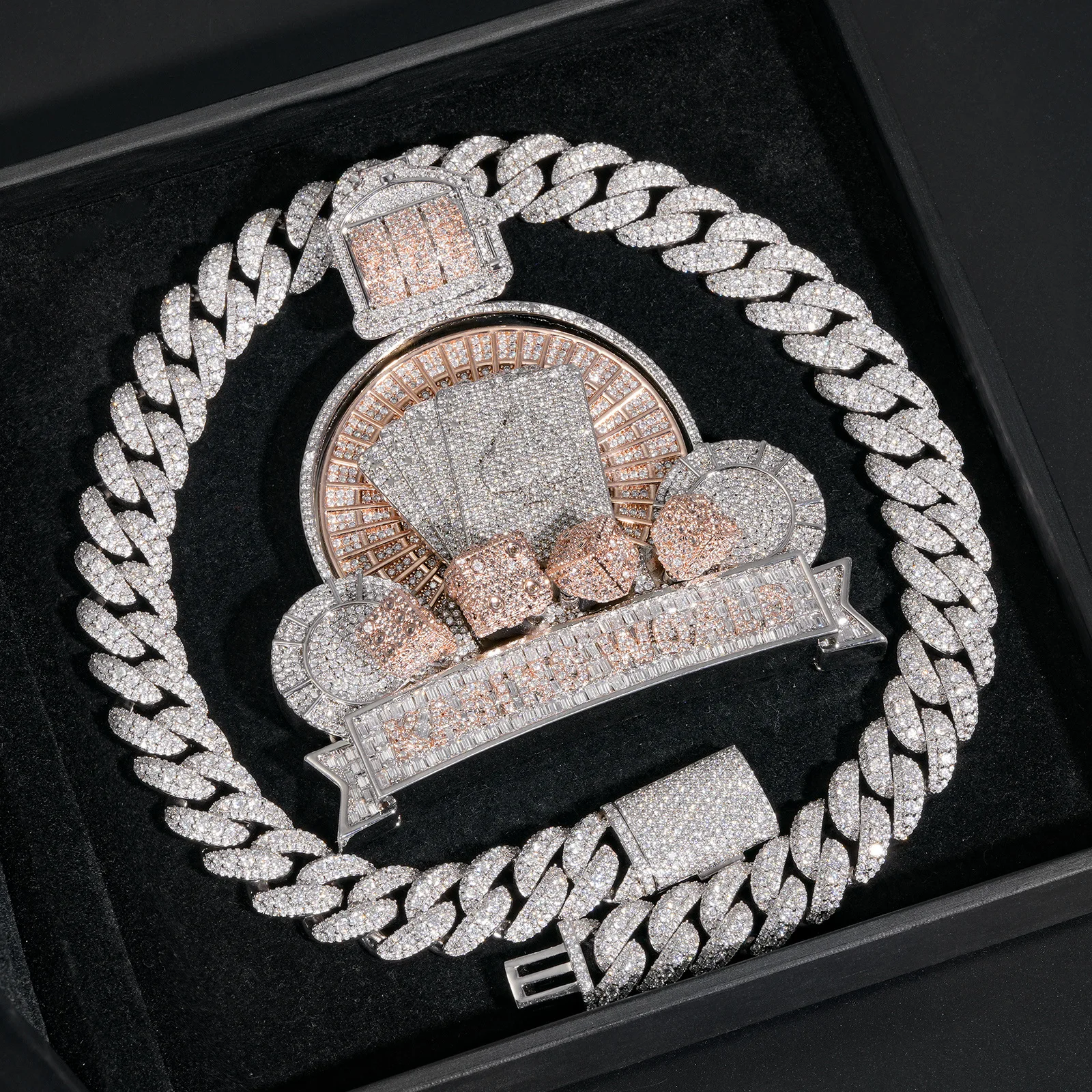 Iced Hip Hop Super Large Poker A Wheel Two Color Pendant Heavy duty Copper Inlaid Moissanite Trendy Men's Necklace Accessories Men's and Women's Commemorative Gifts Birthday Gifts Unique Jewelry
