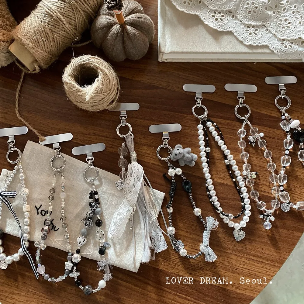 Keychain Bag Charm Beaded Crystal Hydrangea Heart Chain Phone Strap for Women Cars Purse Daily Party High End Elegant Durable