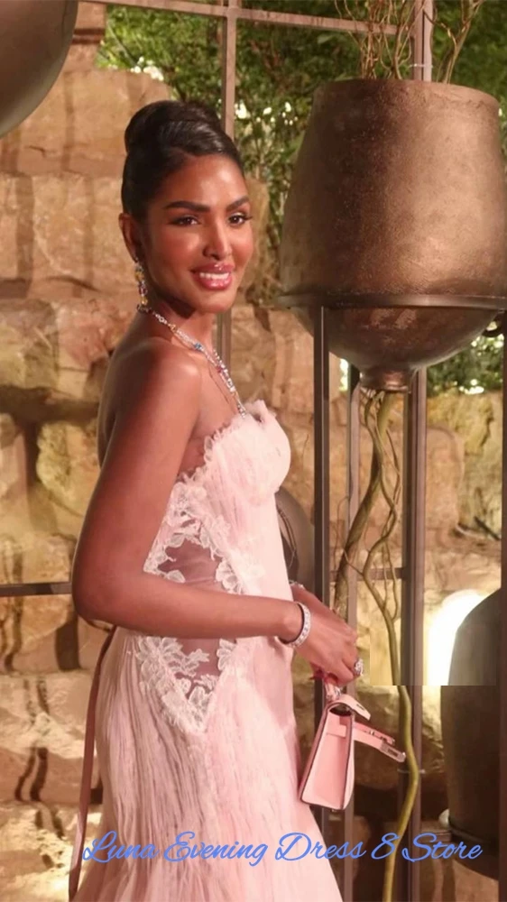 Luxury Strapless Tulle Evening Dress Exquisite Sweep Train Customized Party Dresses Delicate Appliques and Lace Cocktail Dress view 2
