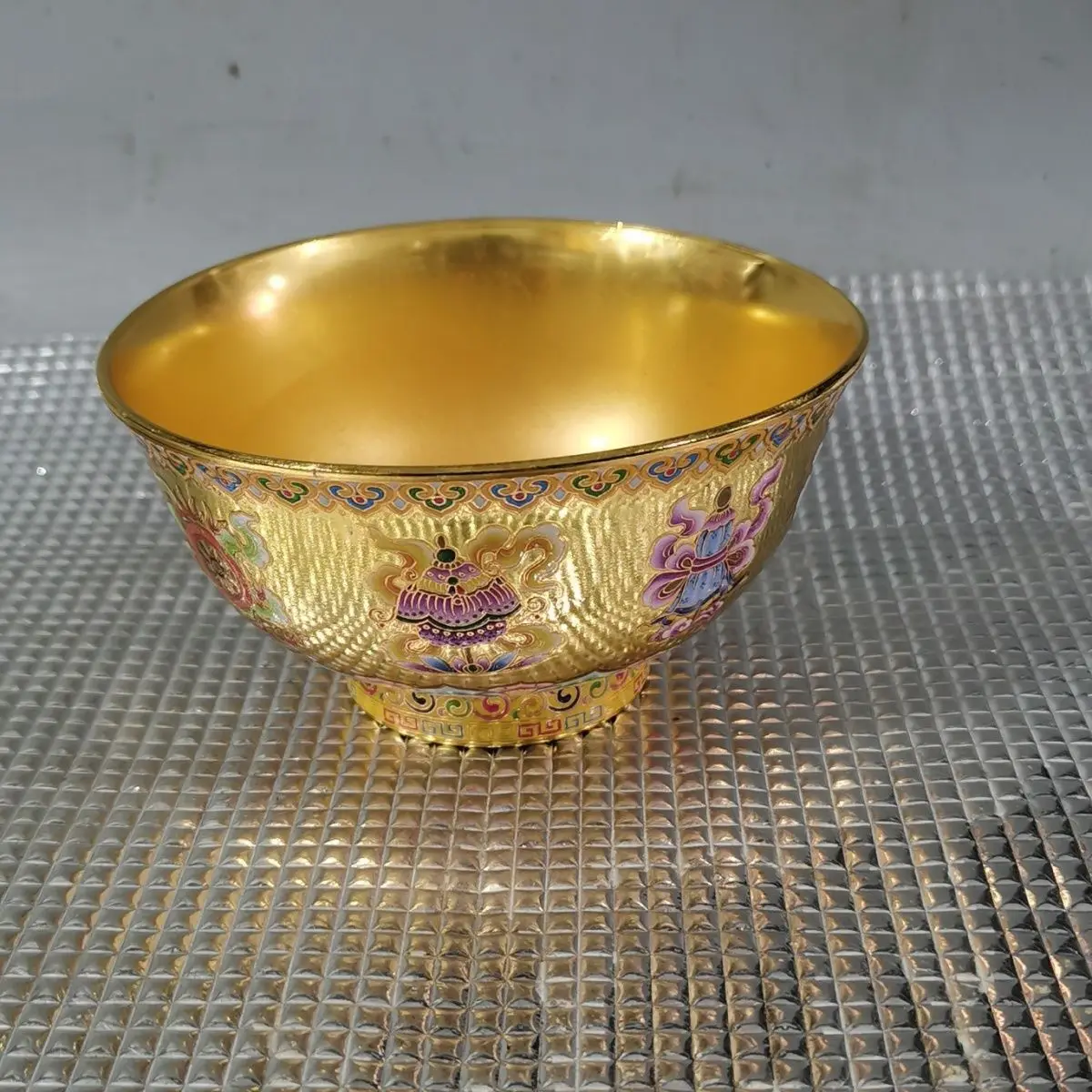 Antique Bronze Collection Antique Qing Dynasty Auspicious Eight Treasure Bowl