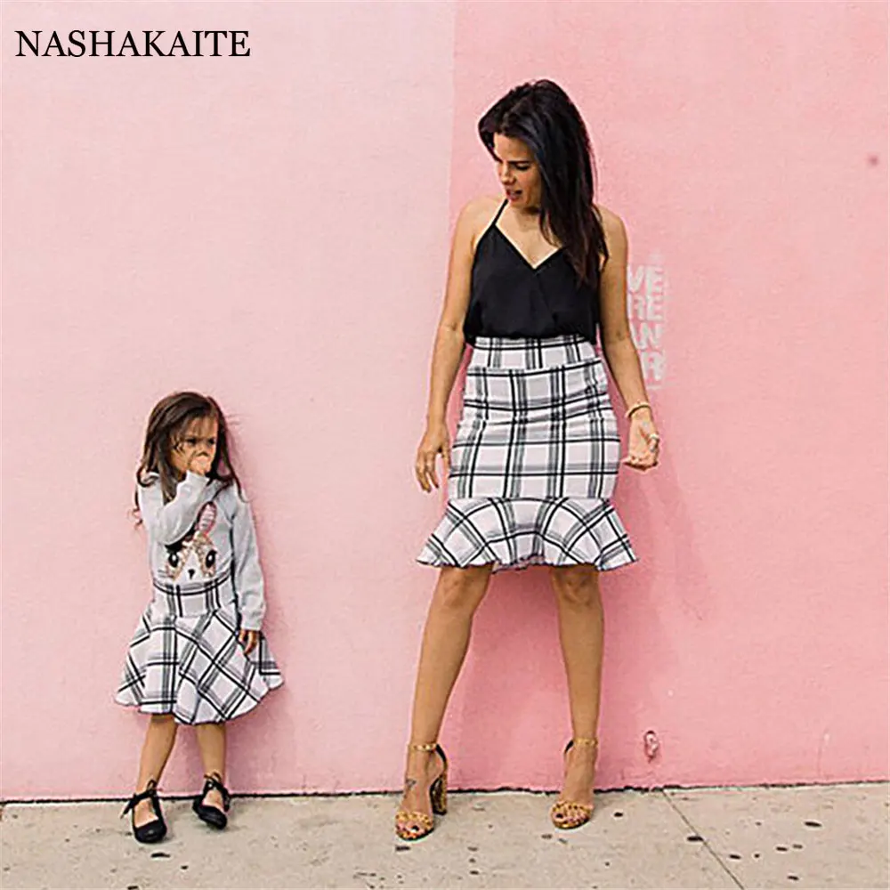 

Summer Matching Family Outfits White Check Print Pack Hip Skirt Mother and Daughter Clothes Parent-child Skirt family look