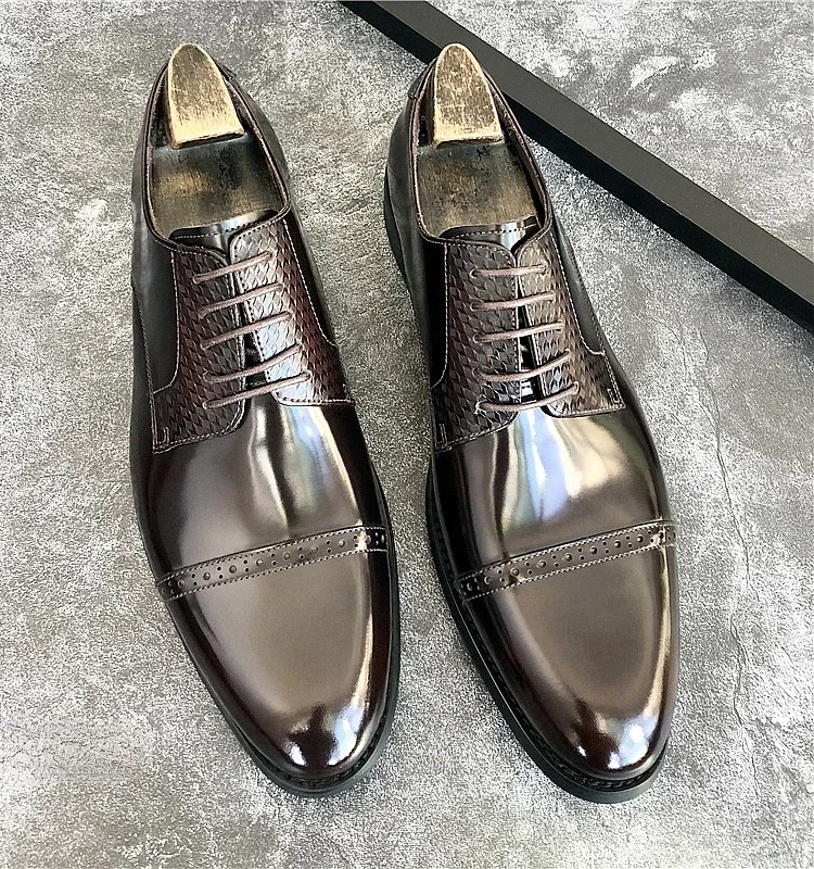 2024 Spring And Autumn New Men's Business Dress Shoes Bright Leather Pointed Block Carved Derby Shoes