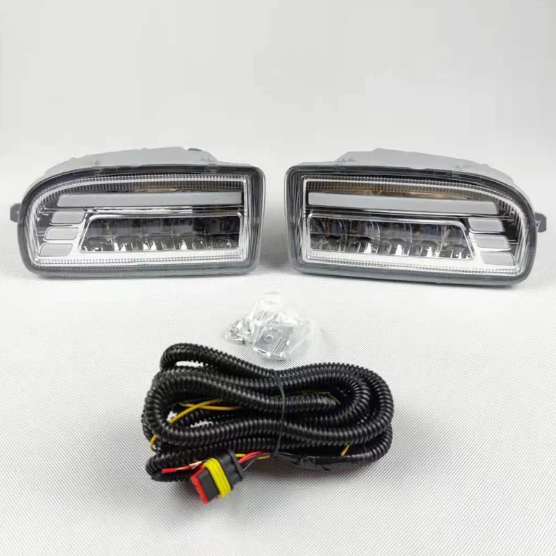 Car LED DRL Daylights  For Toyota Land Cruiser LC100 FJ100 Yellow Turn 12V Daytime Running Light  Auto Fog Lamp