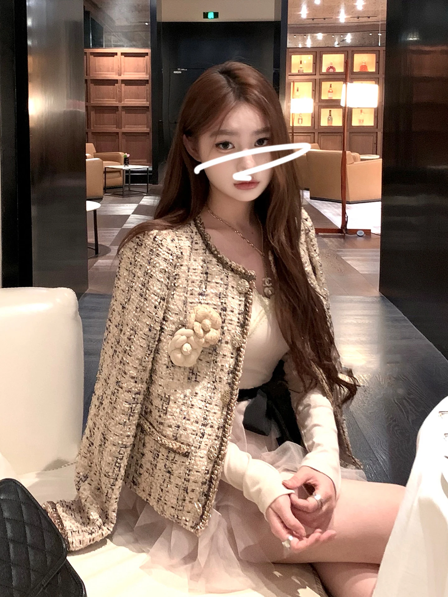 

Женский кардиган FFmiss Premium из тяжелой шерсти с цветочным узором и золотой нитью, яркий, с высокой талией...