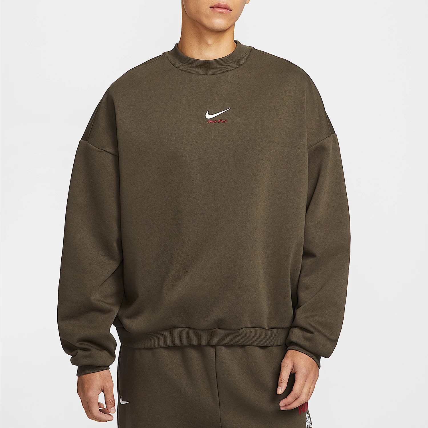 

【Лимитированная серия Year of the Horse】 Оригинальный мужской повседневный свитшот Nike с круглым вырезом и вышивкой IQ3819-212