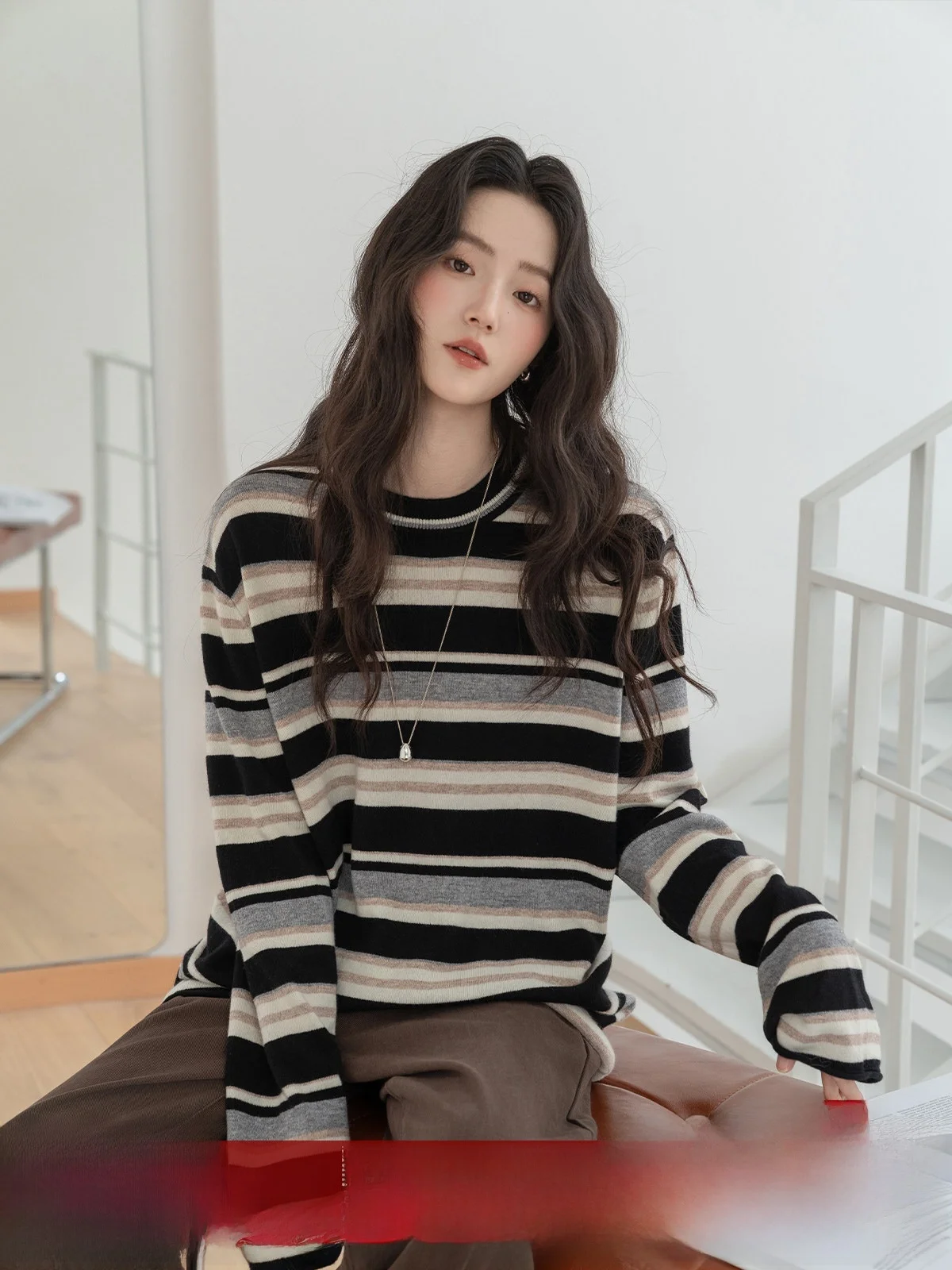 

Женский трикотажный лонгслив MoZa с круглым вырезом, свободный крой, утягивающий эффект, внутренний слой, топ с цветными блоками и полосатым дизайном, для повседневной носки