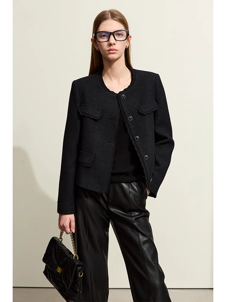 AMII سترة صوفية 2025 شتاء جديد أنيق س الرقبة مستقيم المرأة ملابس خارجية فضفاضة متموجة حافة المرأة كم طويل 12344217