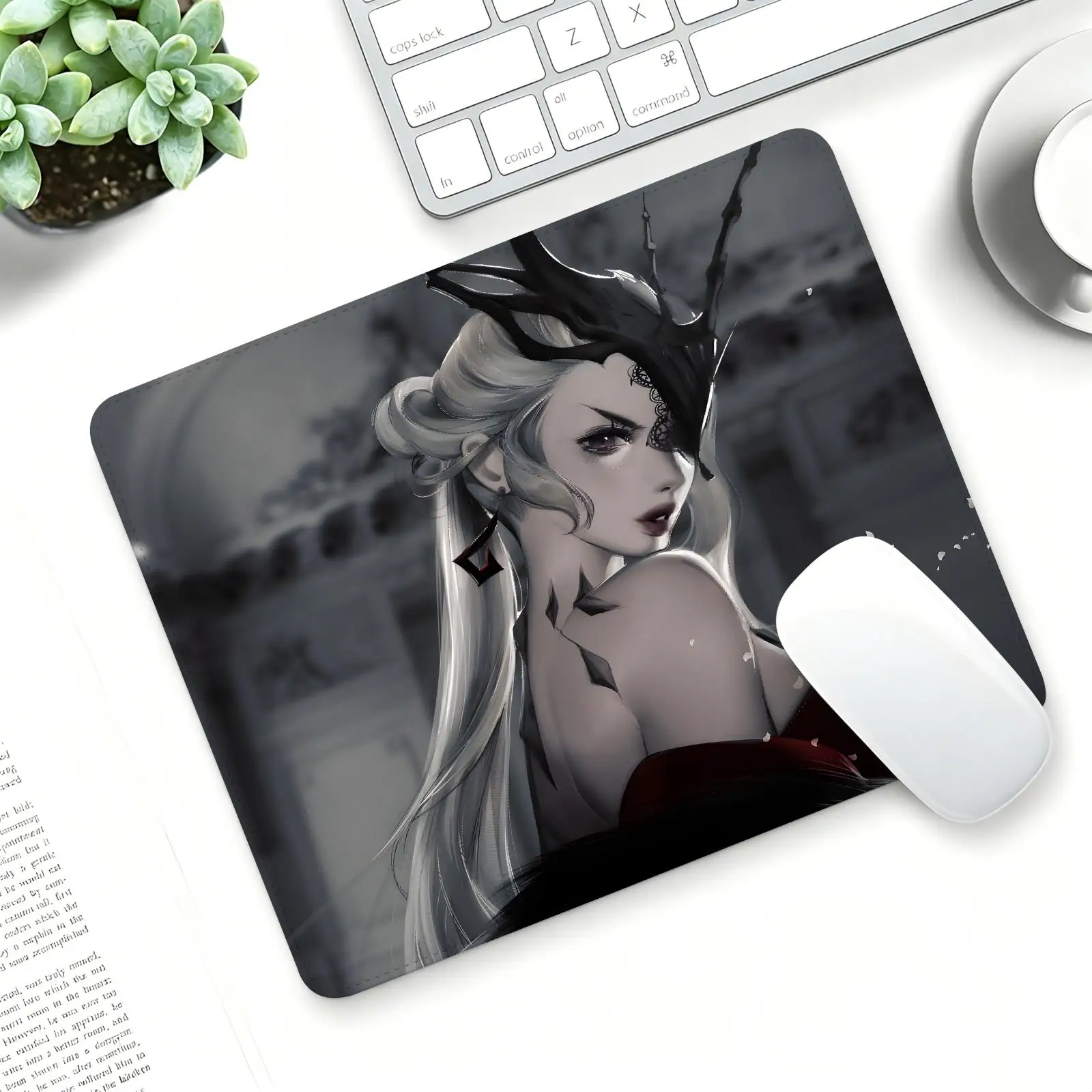 Genshin Impact La Signora Mouse Pad Regular gaming mouse pad S/M/L size Office mouse pad Laptop desk mat Stitched edge mouse pad