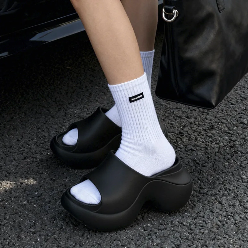 Light Weight EVA Thick Bottom Slippers Women Summer 2026 Comfort Platform Wedge Heel Height Increase Sandals Woman Beach Slides