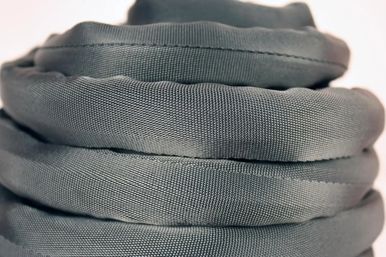 

zero-G 4001-50 Lightweight, Ultra Flexible, Durable, Kink-Free Garden Hose, 5/8-Inch by 50-Feet,Black·Factory Direct Sales