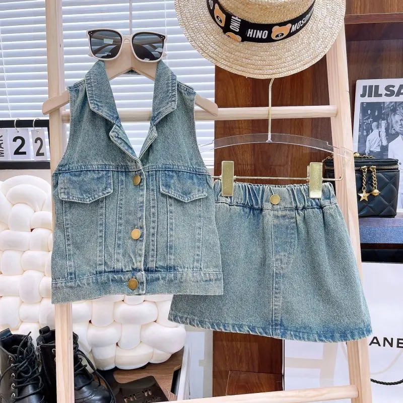 

Summer New Girls Halter Backless Button Spliced Bright Line Decoration Korean All-match Basic Sleeveless Elastic Skirt Set