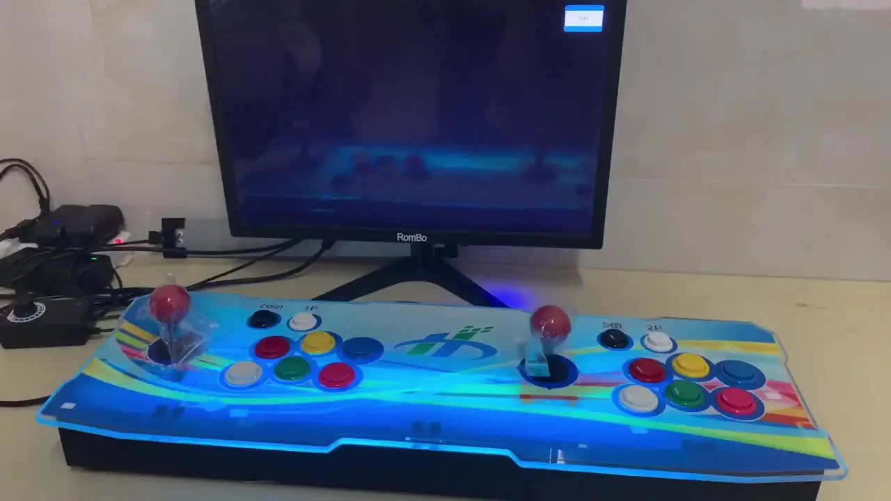 Pandora SAGA Plus DX アーケード、ファミリーゲームコンソール