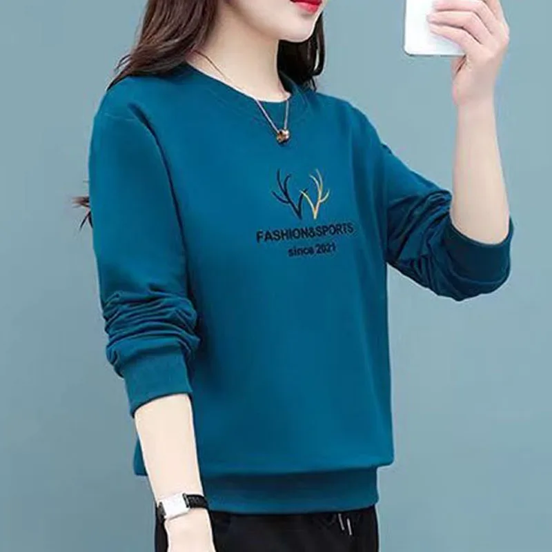 New Spring and Autumn Fashion Trend Round Neck Loose Versatile Solid Color Casual Long Sleeve Large Women\'s Temperament Sweater