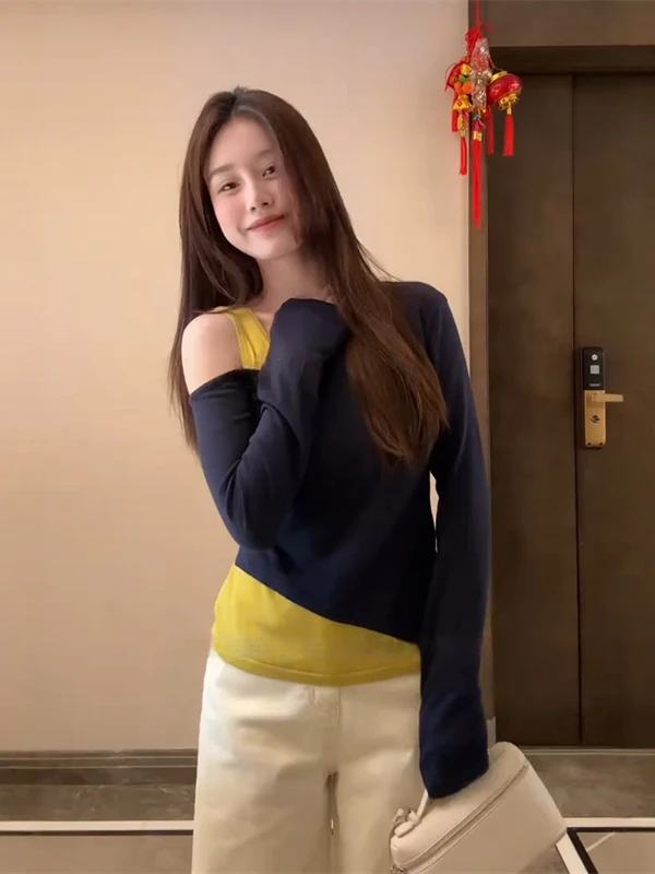 Korean Style Long Sleeve Knitted Top Women's Slim Fit Base Layer Shirt Shoulder Angle Design Color Collision Autumn New Arrival