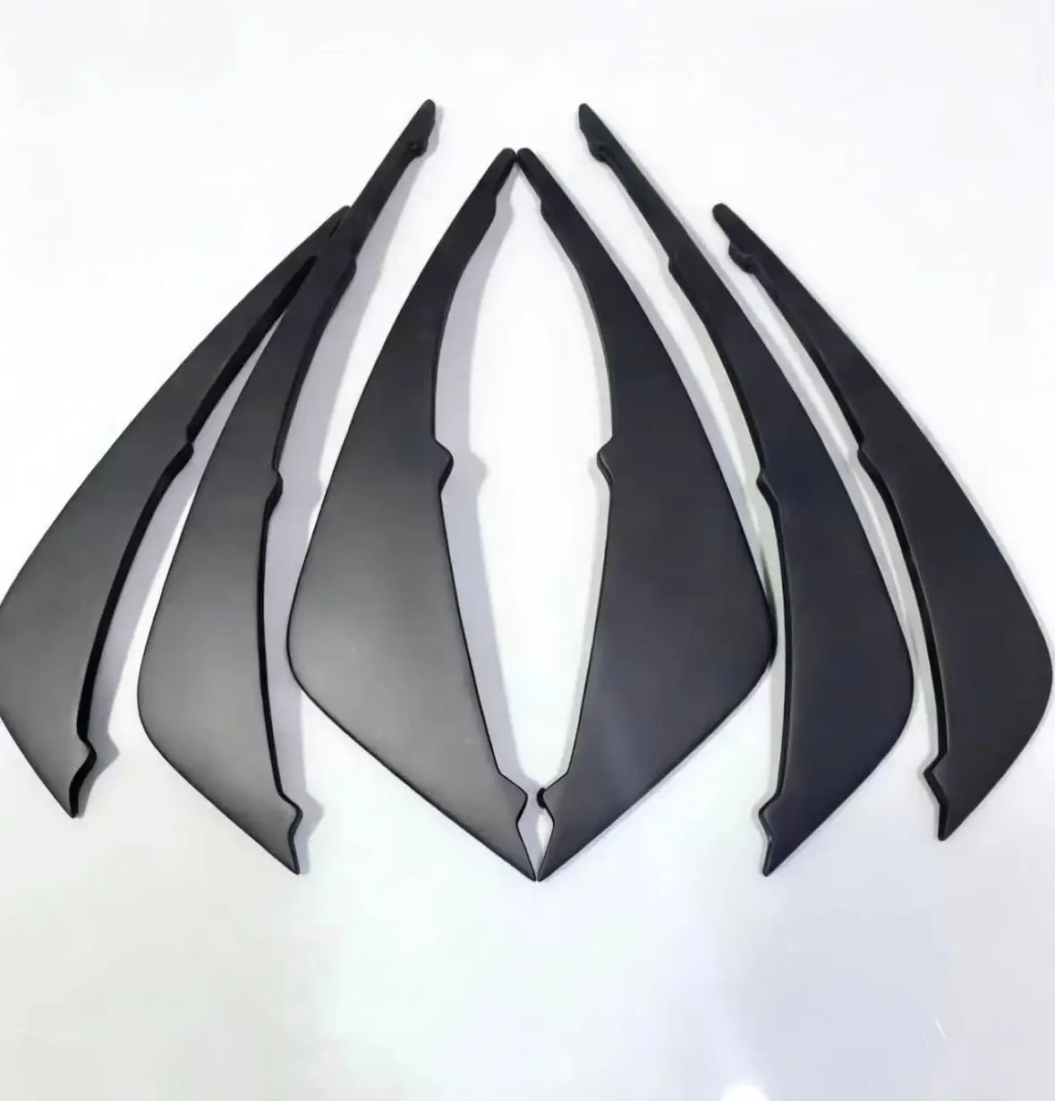 Rear Bumper Spoiler Fin Set 86639900 86640100 For Ferrari 488 GTB Spider.