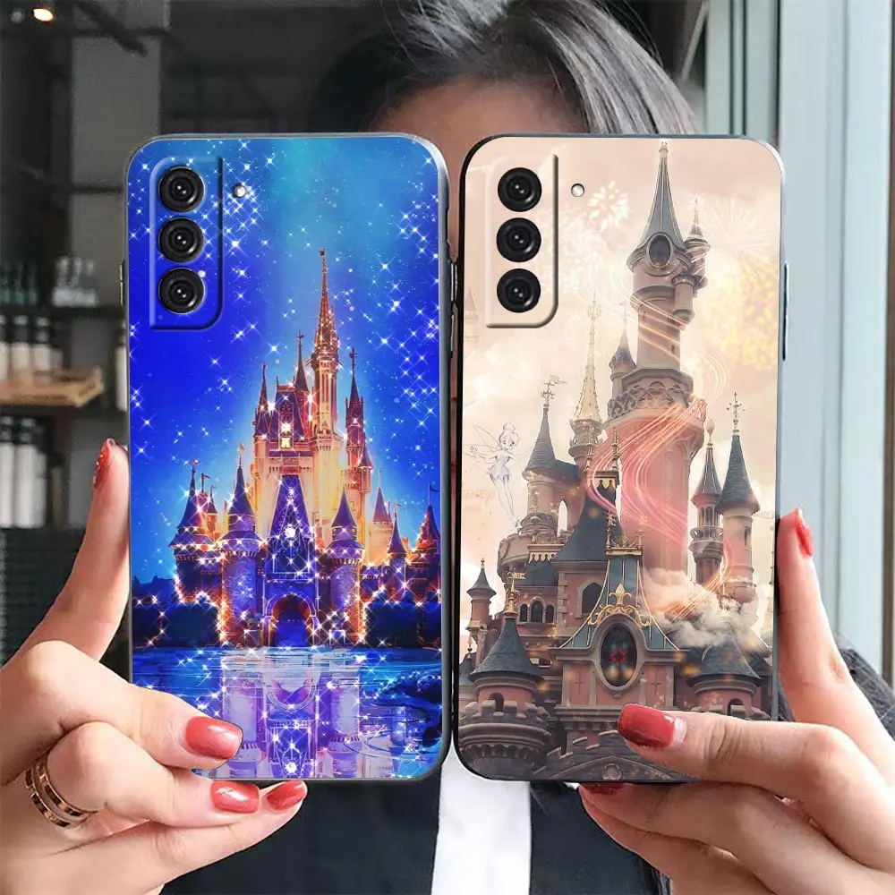 Funda Case For Samsung Galaxy S23 S22 S21 S20 FE S10 S24 LITE S9 S8 PLUS ULTRA 5G Phone Case Shell Anime Paradise World Castle