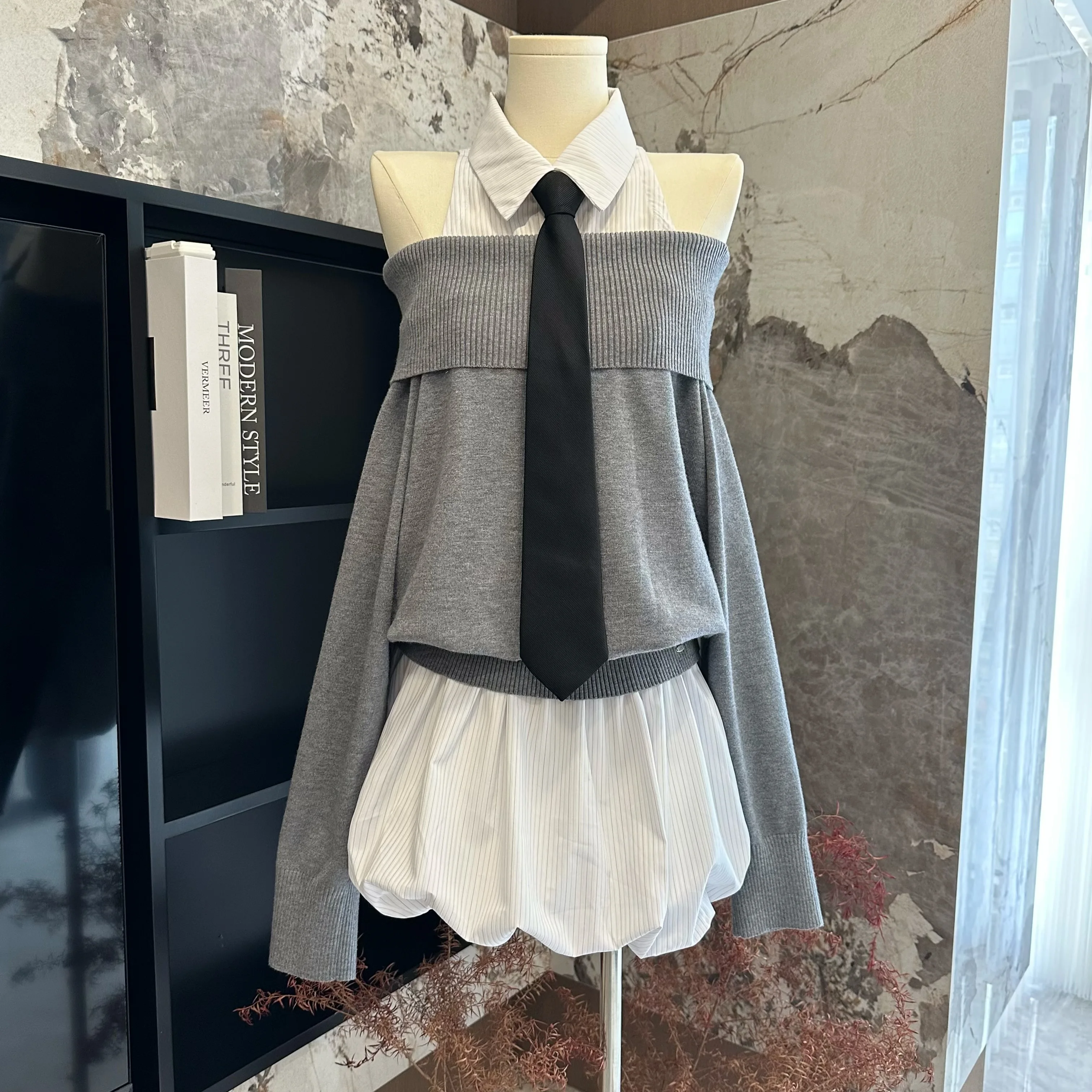 

Women's Autumn Fake Two Pieces Off Shoulder Sweater Dress Lady Turn Down Collar Halter Neck Long Sleeve Pullover Bud Dress