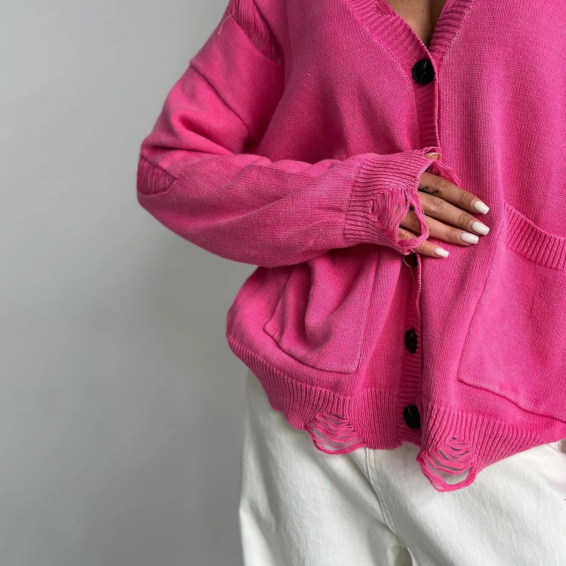 V Neck Cardigan Sweater Regular Length Streetwear with Single Breasted Regular Sleeve Pullover Edgy Street Autumn Women Sweater