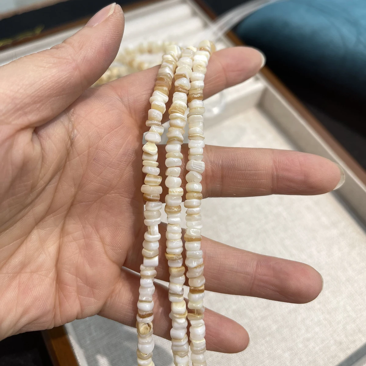 

5pcs 18cm 5-6mm Natural Freshwater Shell Round White Bead Jewelry Make DIY Necklace Bracelet Earring Accessory Women Gift
