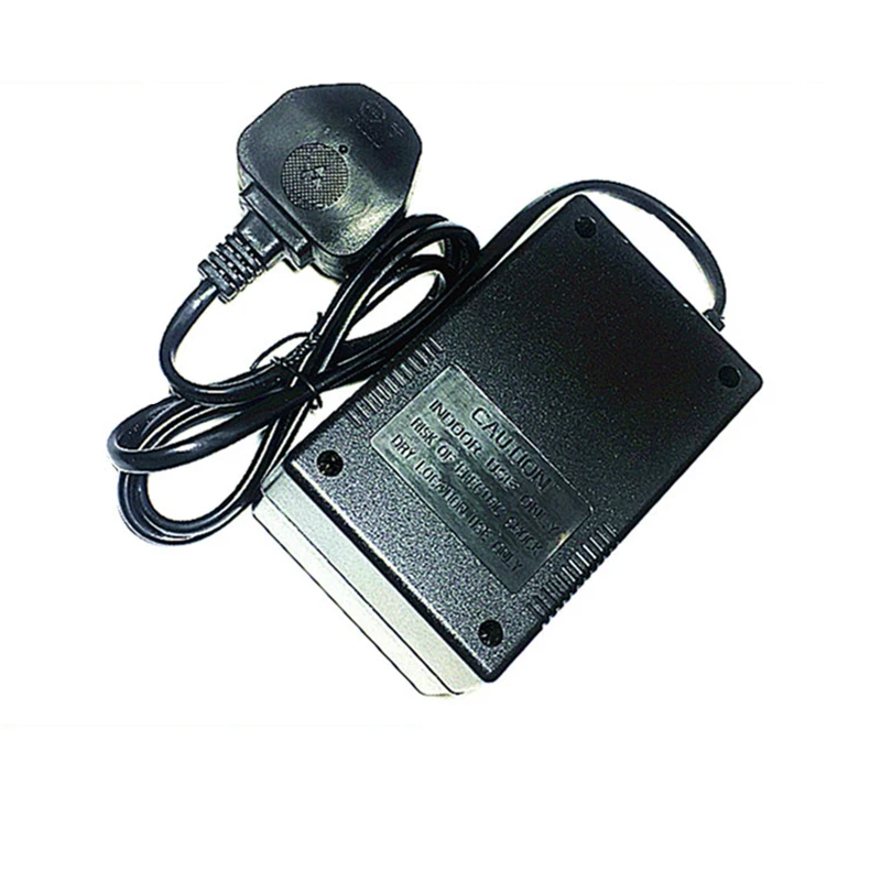 200W Voltage Converter 220V To 110V Transformer Step Down Transformer Voltage Converter Travel Adapter UK Plug Inverter