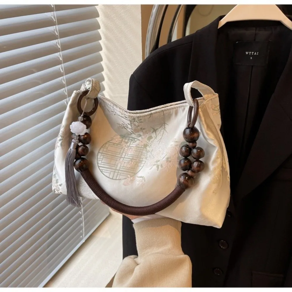 � Mittlere Kapazität ​ Damen-Schultertasche mit Stickerei ​ ​ Ethnische Muster-Stickerei ​ Nähgarn für Handarbeiten ​ ​ Quasten-Anhänger-Tasche ​ – Detail 16