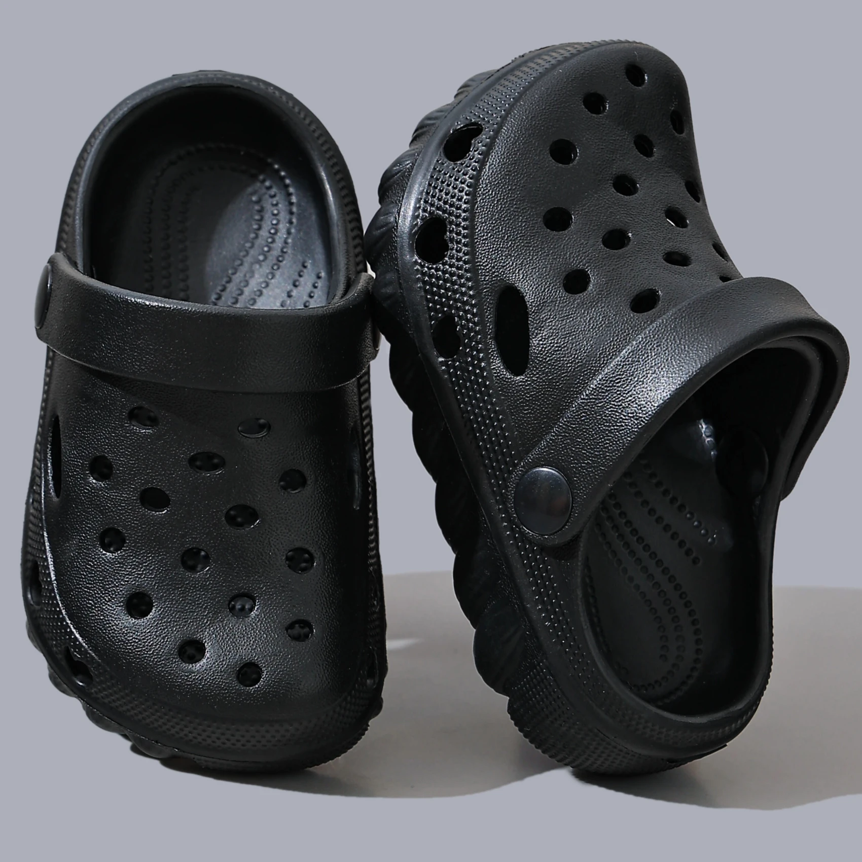 

2026 New Arrival Kids' Clogs，Infant, Toddler & Big Kids | Soft‑Sole Sandals/Slippers | Dual‑Use for Shower, Beach & Daily Wear |