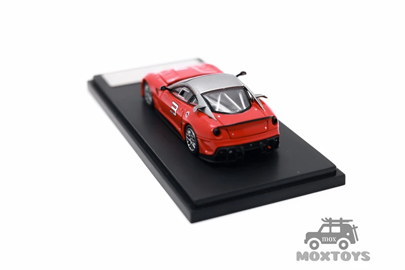 Rhino modelo RM 1:64 599XX rojo limitado999 modelo fundido a presión capó de apertura de coche con motor detallado