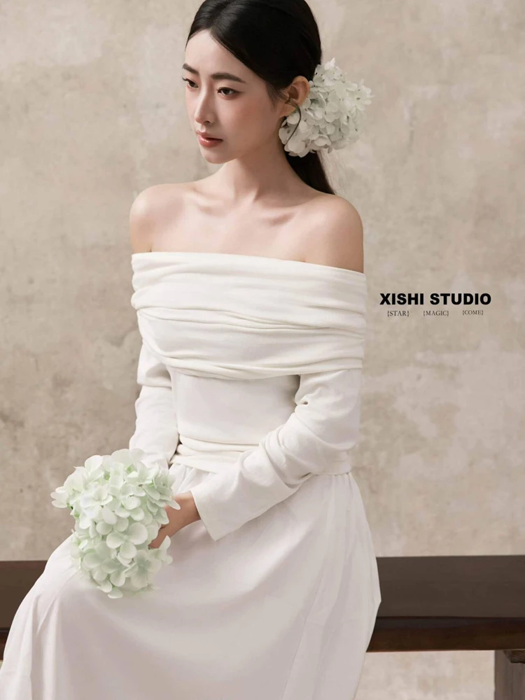 

2026 New Zen Style Chinese National Trend Cold Atmosphere Personal Portrait Art Photo Clothing Photography Studio Props