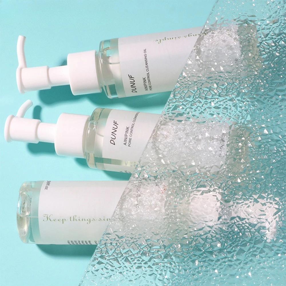 คลีนซิ่งออยล์สีขาว 100 มล. น้ำยาล้างเครื่องสำอาง สูตรอ่อนโยนที่มีประสิทธิภาพสำหรับทุกสภาพผิว ไม่มีสารตกค้างเหนียวเหนอะหนะ สำหรับผิวบอบบางรอบดวงตา ผลิตภัณฑ์เพื่อความงาม