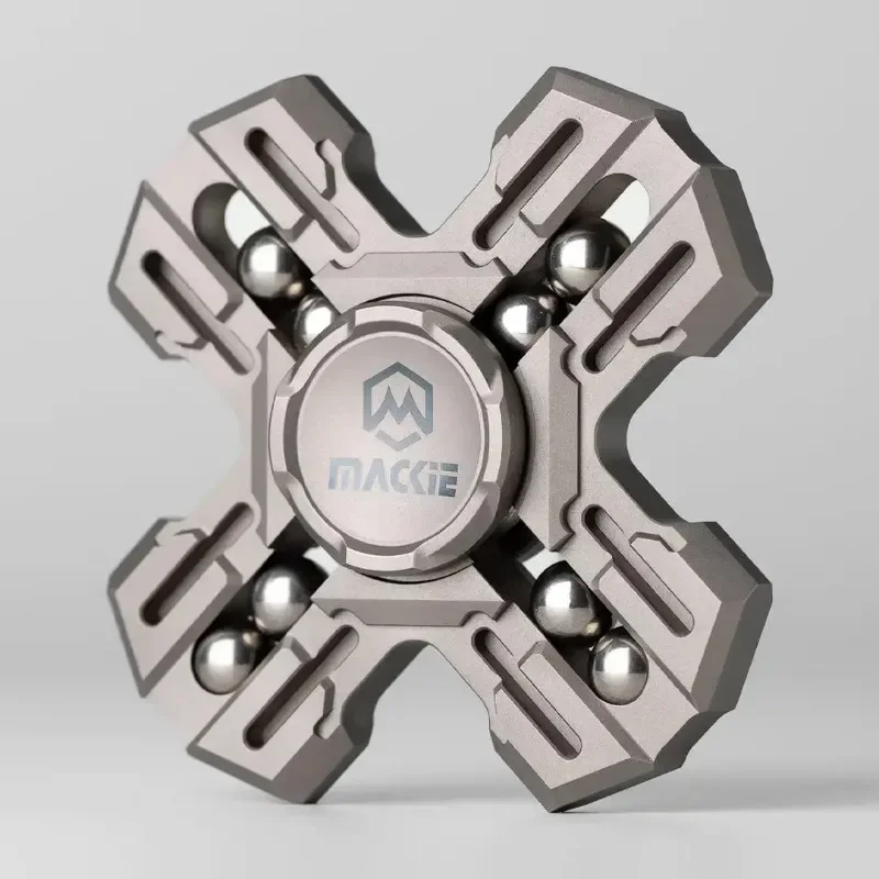 MACKIE Paladin Fidget Spinner Rotation At High Speed EDC Stress Relief Toys