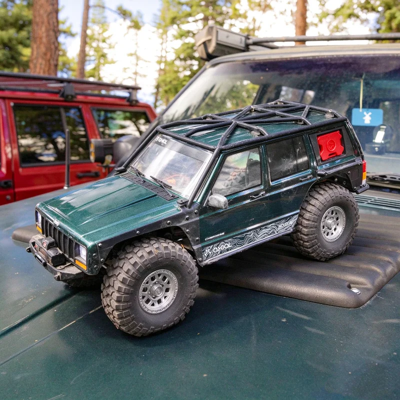 Axial SCX10 III 1/10 Brushed Remote Control Off-road Climbing Model Simulation Cherokee XJ Electric RC High Speed Car With Light