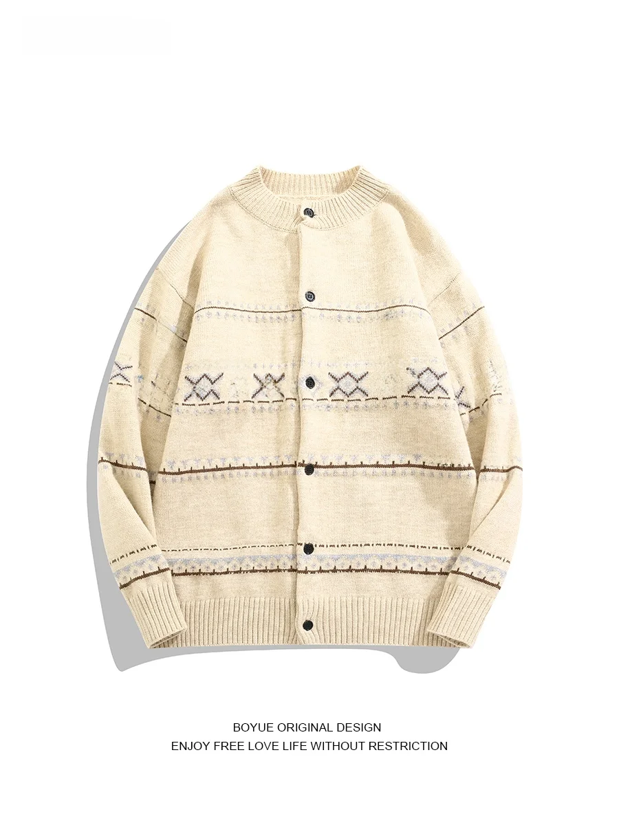 

Мужской вязаный свитер Boyue с цветочной вышивкой, осенний винтажный кардиган свободного кроя для пар, теплый, с круглым вырезом, длинный...