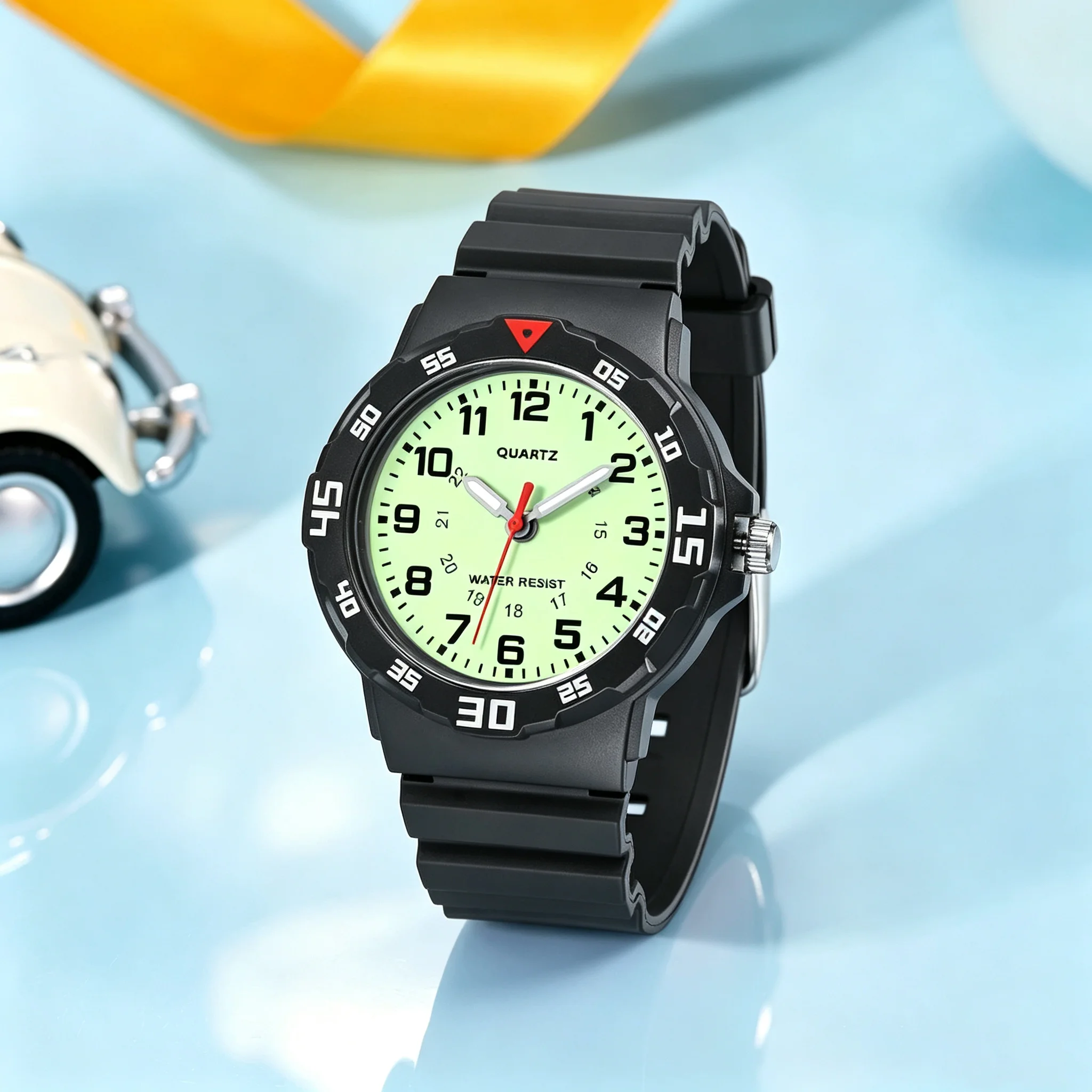 SOCICO New Children Watches for Girls Silicone Strap Round Quartz Kids Watch Boys Student Clock Gift Toys