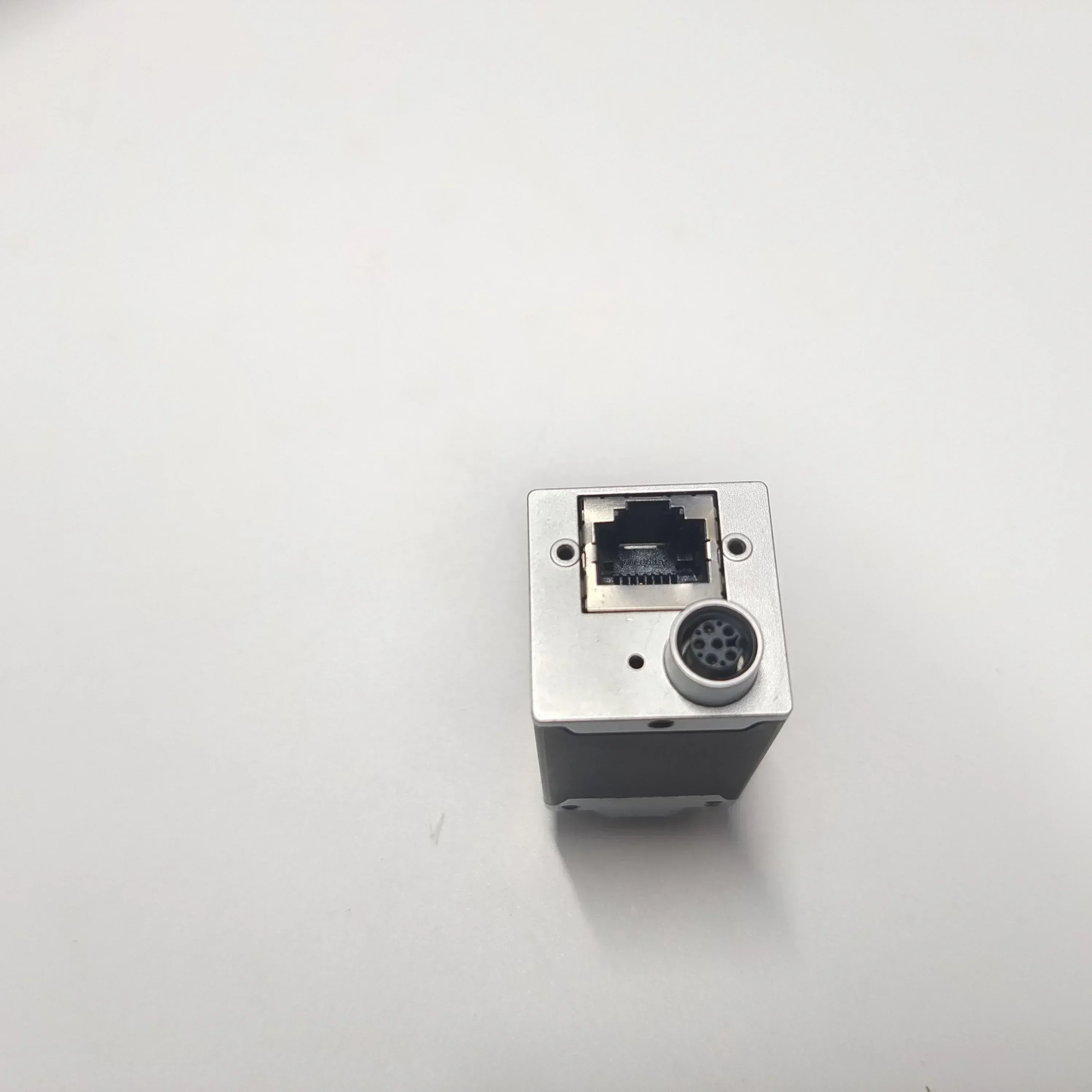 

Промышленная камера a2A2590-22gcBAS BASLER 2025 г.
