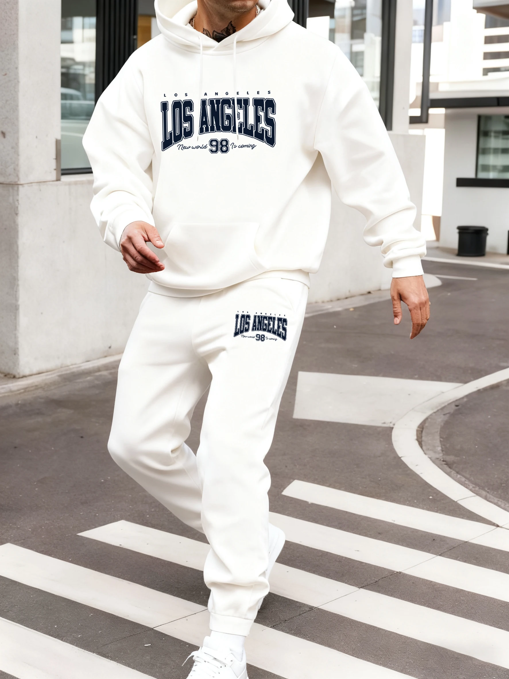 

New men's autumn and winter hooded pocket sweatshirt, drawstring elastic pants, sports two-piece set, fashionable printed sports