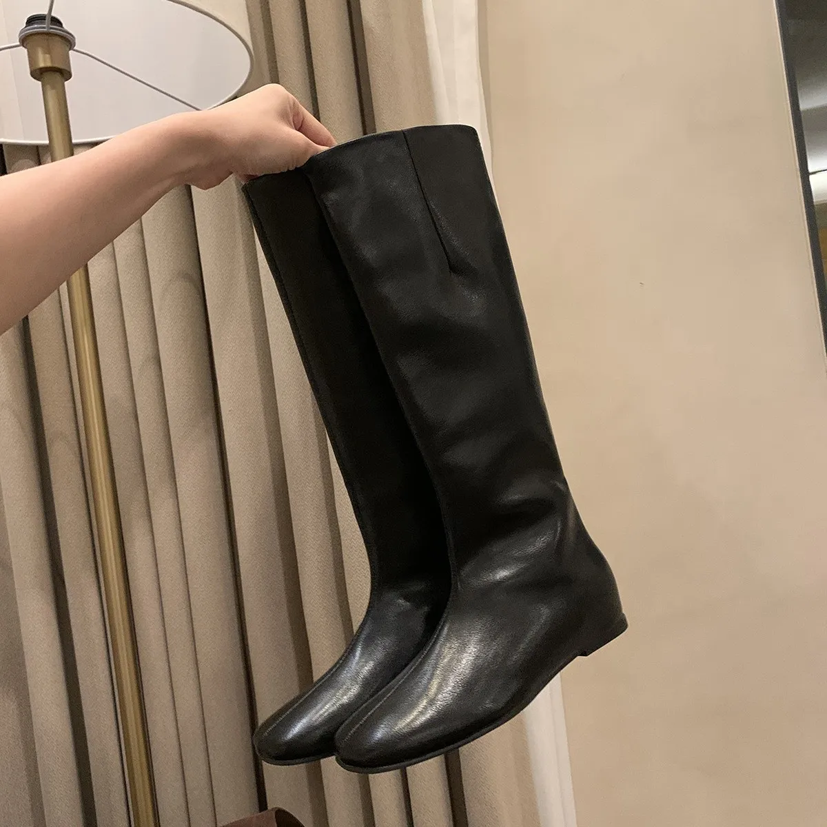 

Tall Knight Boots 2026 with Velvet Inner Height Increase Long Boots for Women Retro Square Head Thin Boots