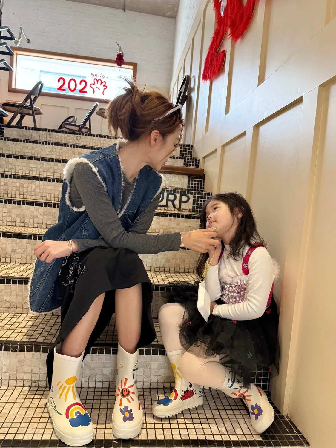 

New cartoon kids Flower Boots Student Rain Boots Children's Fashion Children Casual Shoes EU SIZE 22-38