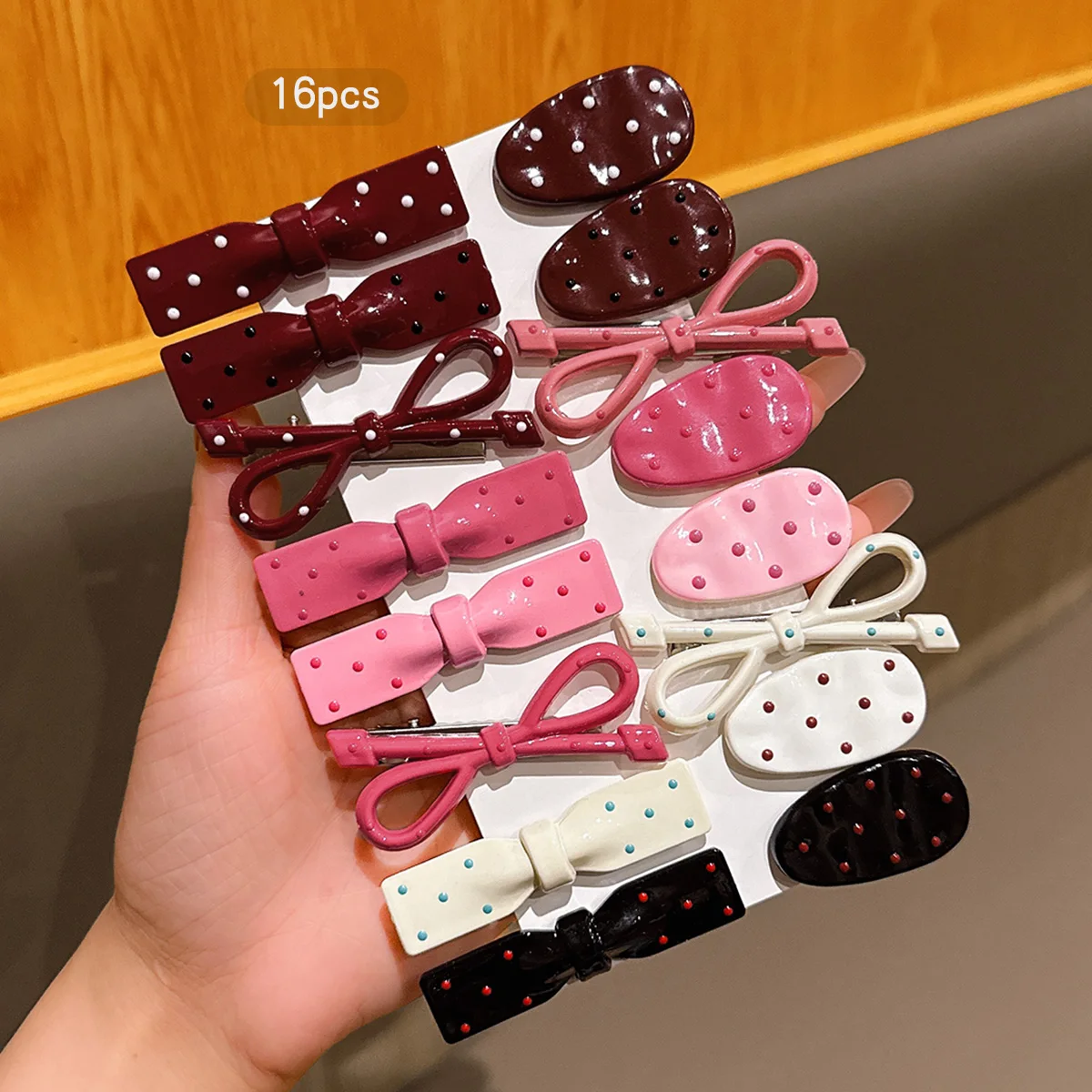 16 Korean colored hair clips with a sweet and stylish style, suitable for daily use as headwear