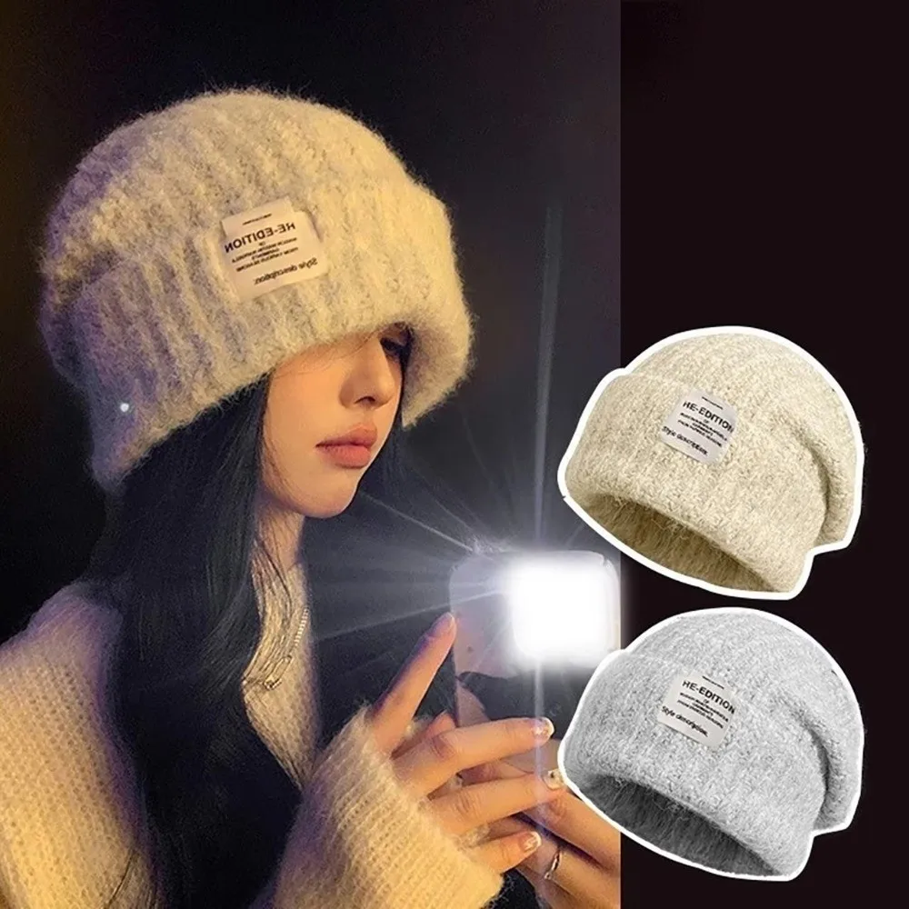 

Casual Solid Color Winter Beanie Letter Label Ear Protection Pullover Hat Knitting Keep Warm Thermal Hat Women's Fashion